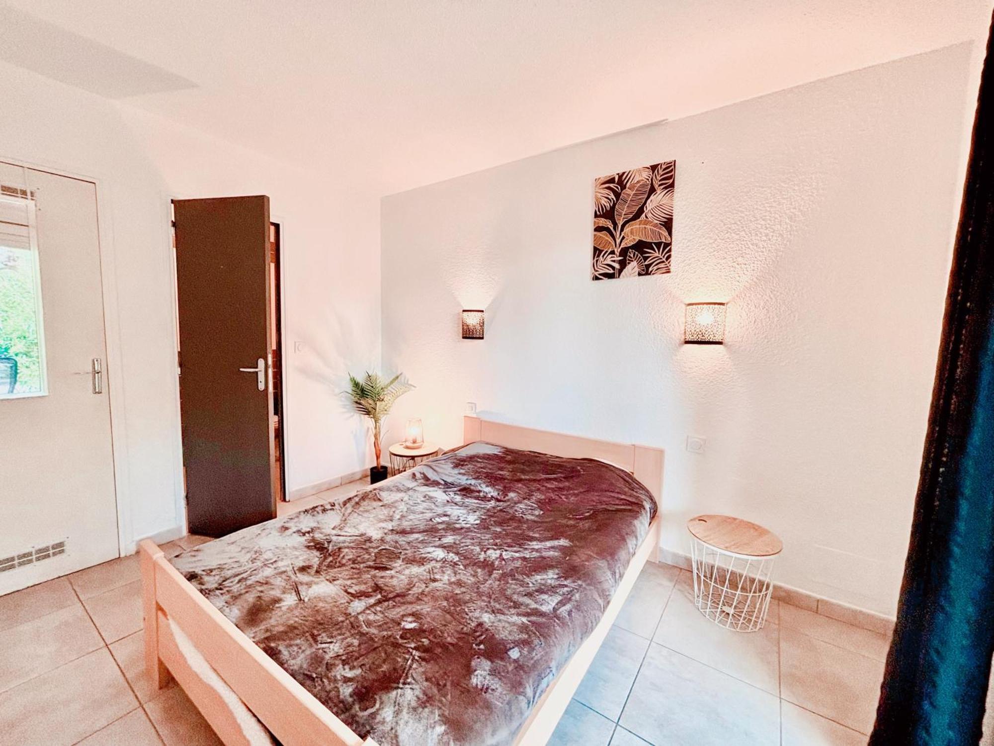 Appartement Calme Avec Jardin Privatif - 3 - Canet-en-Roussillon Dış mekan fotoğraf
