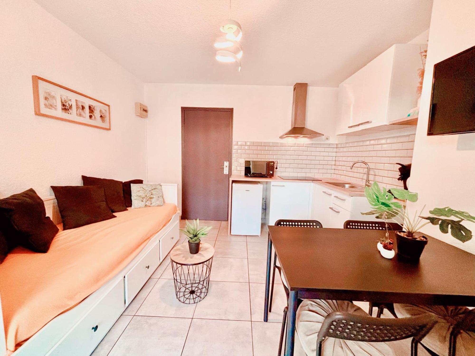 Appartement Calme Avec Jardin Privatif - 3 - Canet-en-Roussillon Dış mekan fotoğraf